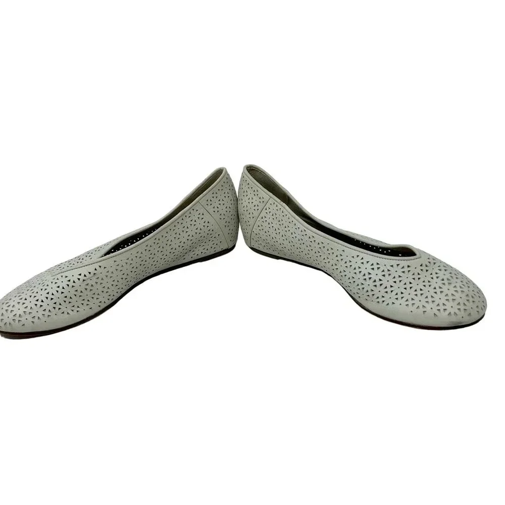 Eileen Fisher White Lasercut Leather Ballet Flats‎ Size US 8.5
